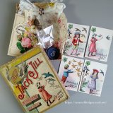 マザーグース、ジャック&ジル、ヴィクトリアン紙箱&雑貨セット(ビーズ、クロモス、ラベル、ゴールドスレッドどんぐり、レース、他)