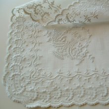 他の写真1: 1800年代　白刺繍　ホワイトワークハンキー