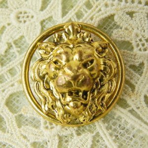 画像: フランス、ライオンの真鍮ボタン