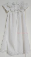 画像11: 白刺繍とレースのベビードレス