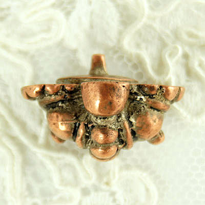 画像: 銅製クラウン（王冠）ボタン