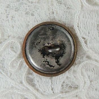 画像: スミレのメタルボタン