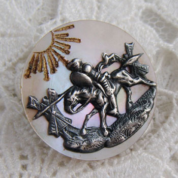 画像: Don Quixote シェルと銀製のボタン