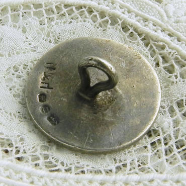 画像4: 1895年 イギリス、ヴィクトリアン銀製ボタン　キューピッド