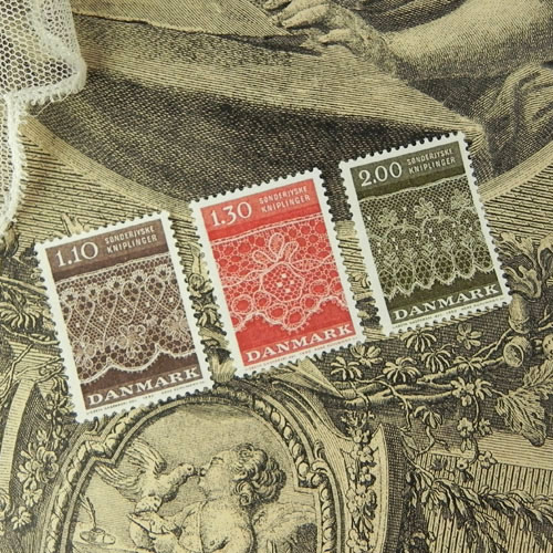 画像1: デンマーク・レース模様の郵便切手