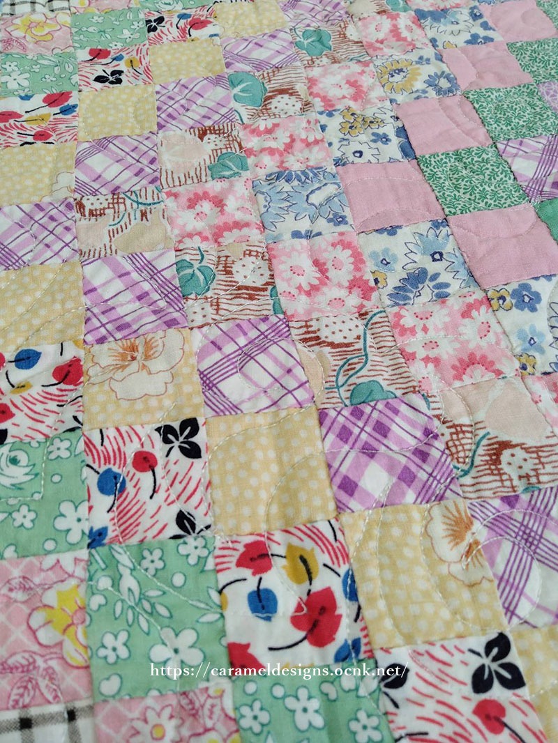 画像8: 1930年代頃のフィードサック布地のチャイルドキルト96ｃｍｘ73ｍ