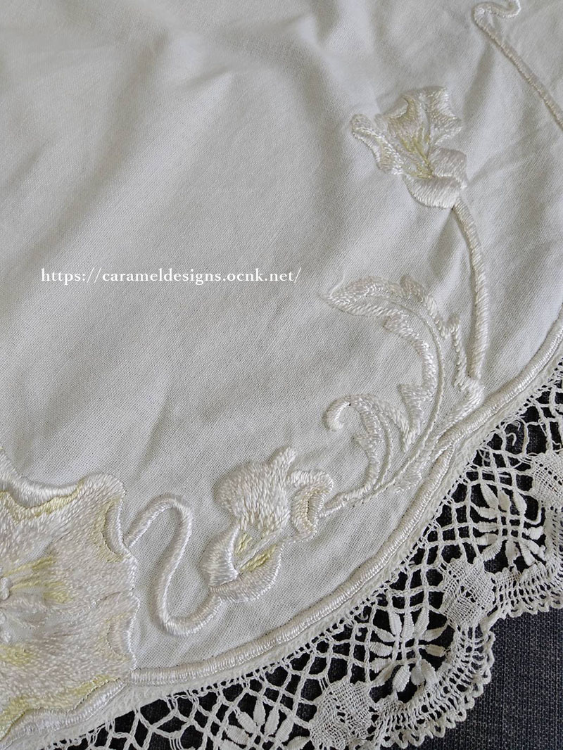 画像6: アールヌーヴォー・手刺繍とレースのテーブルクロス